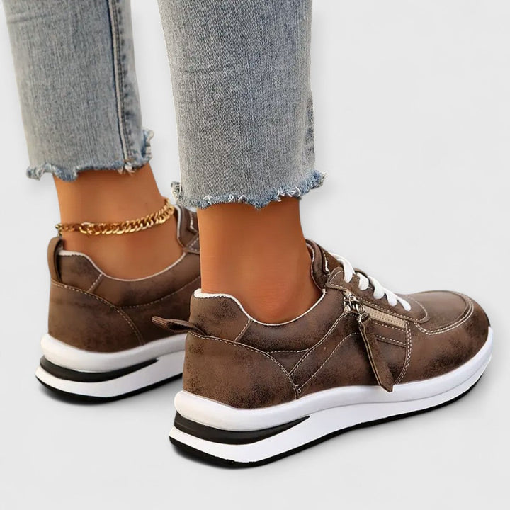 Leonica | Luxurious Comfort Sneaker
