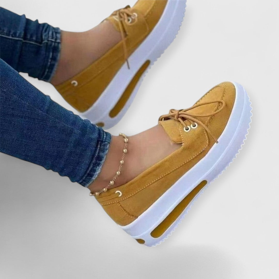 KRIS | Stylish Lace-Up Sneakers