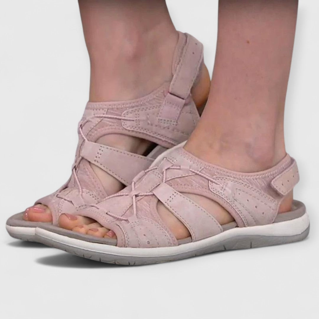 Laurita | Sandals for the Coast