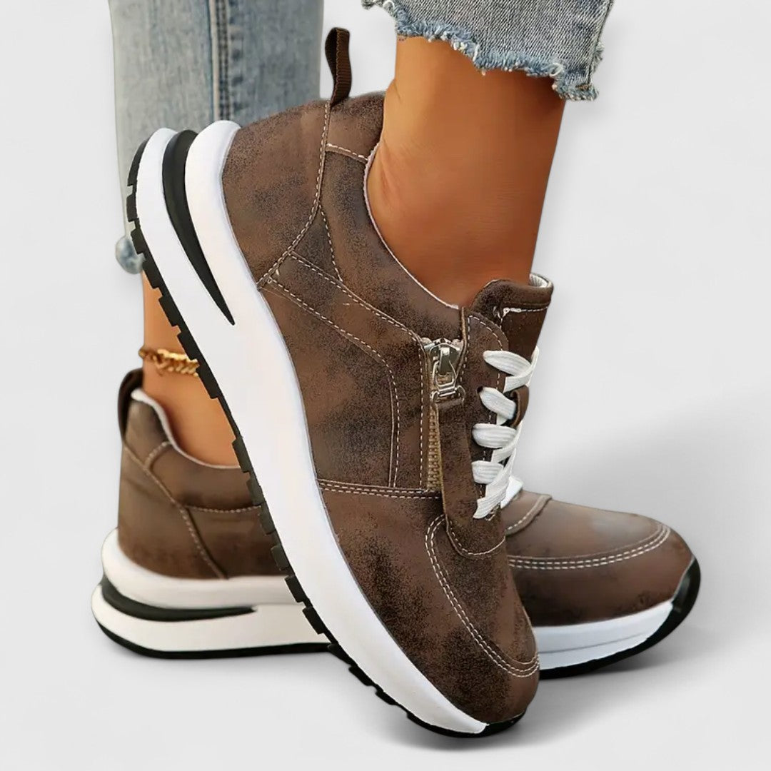 Leonica | Luxurious Comfort Sneaker