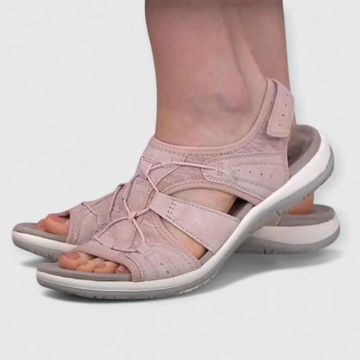 Laurita | Sandals for the Coast