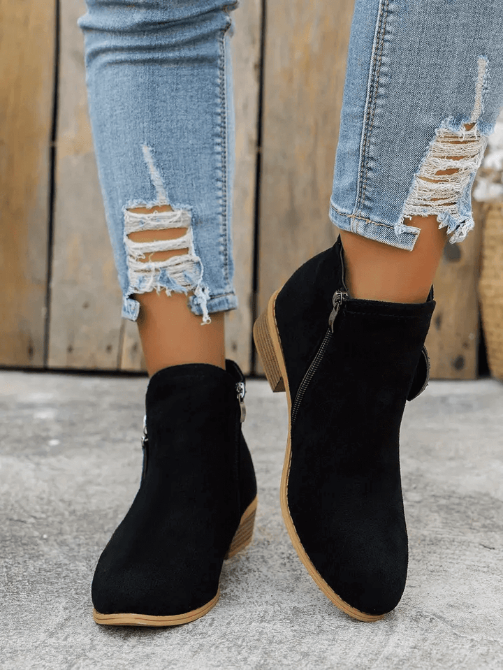 Fiora | Vintage Classic Boots
