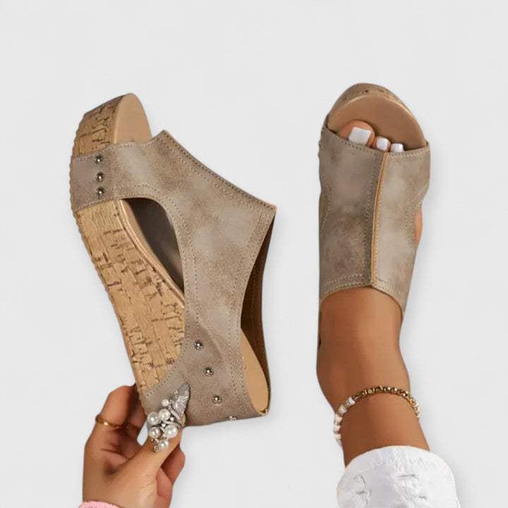 TESS | Orthopaedic Sandals