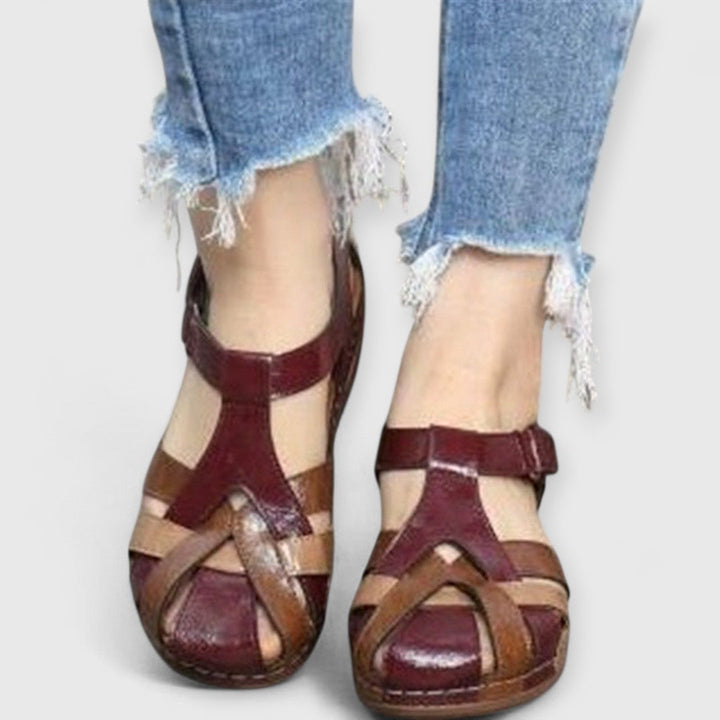 KIANA | Elegant Strap Wedges