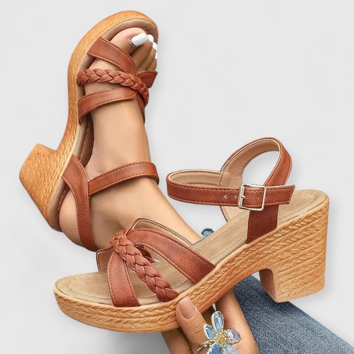 Lumina | Comfortable Fashion Sandals