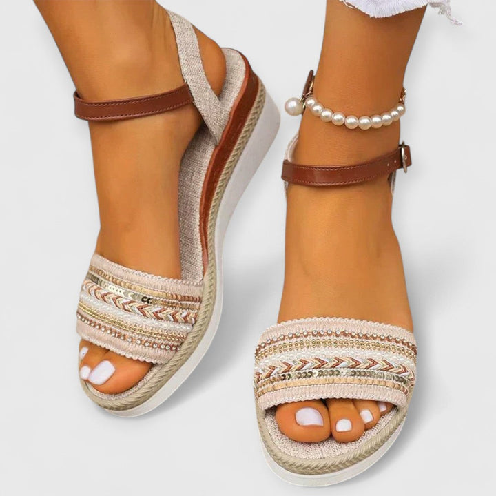 MONA | Sandals with a Coastal Flair