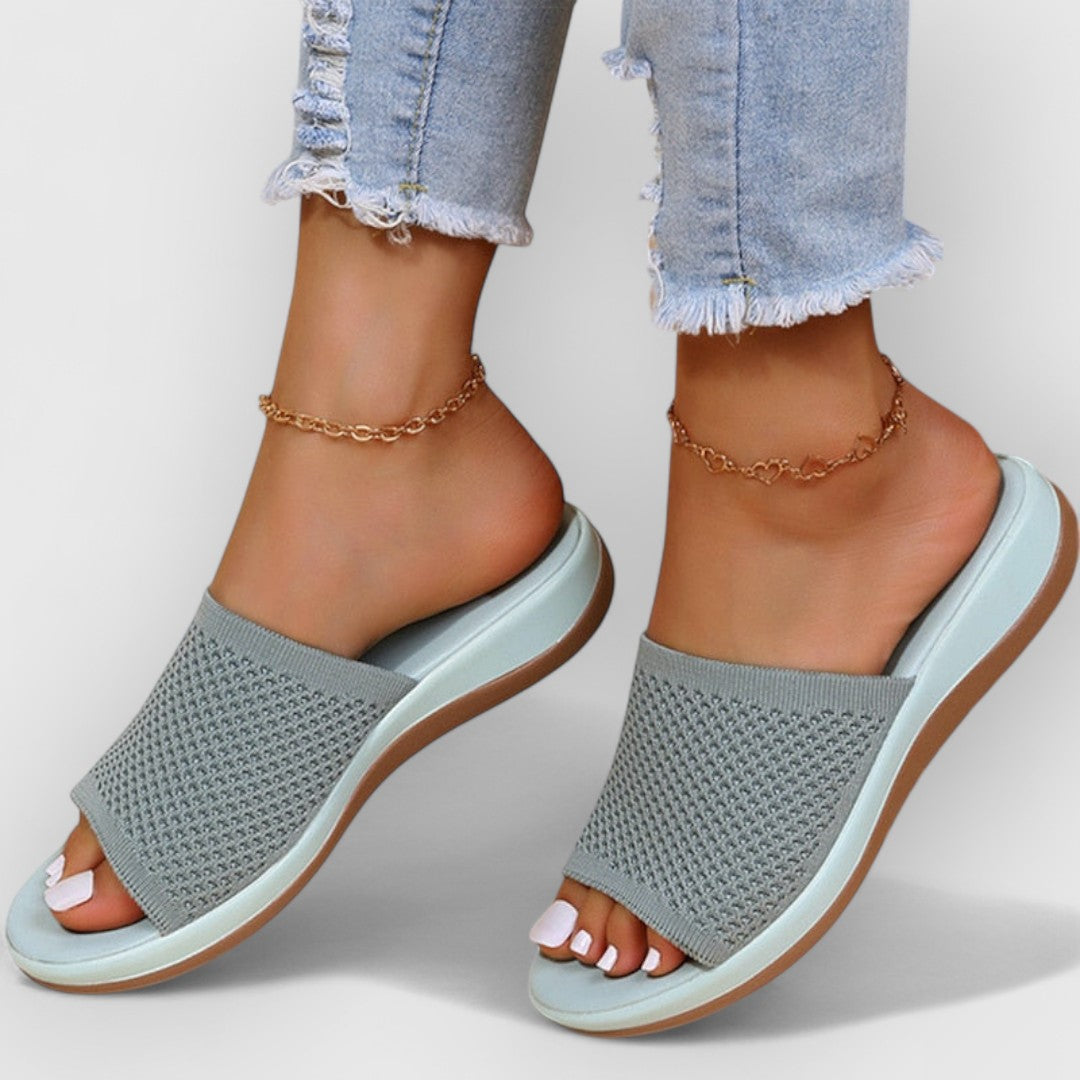 BLAIR | Orthopaedic Mesh Slippers